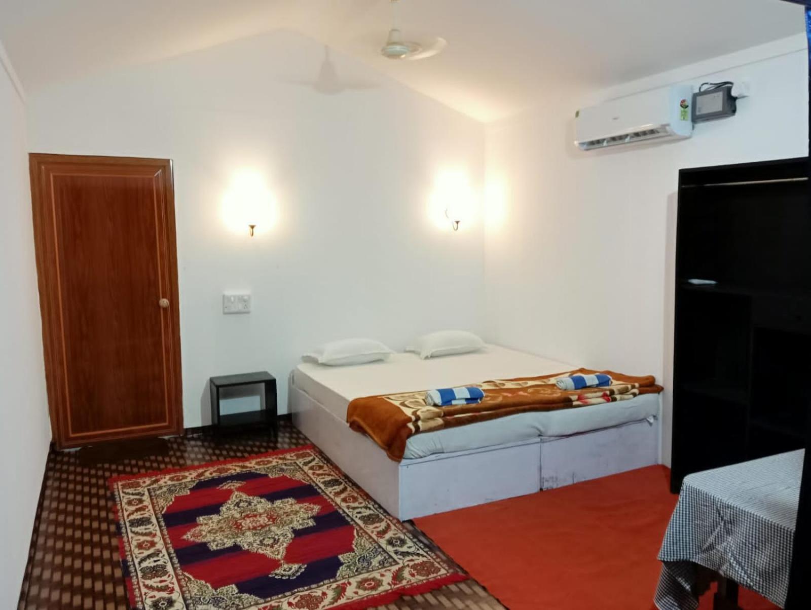 Riya Cottages And Beach Huts Агонда Экстерьер фото